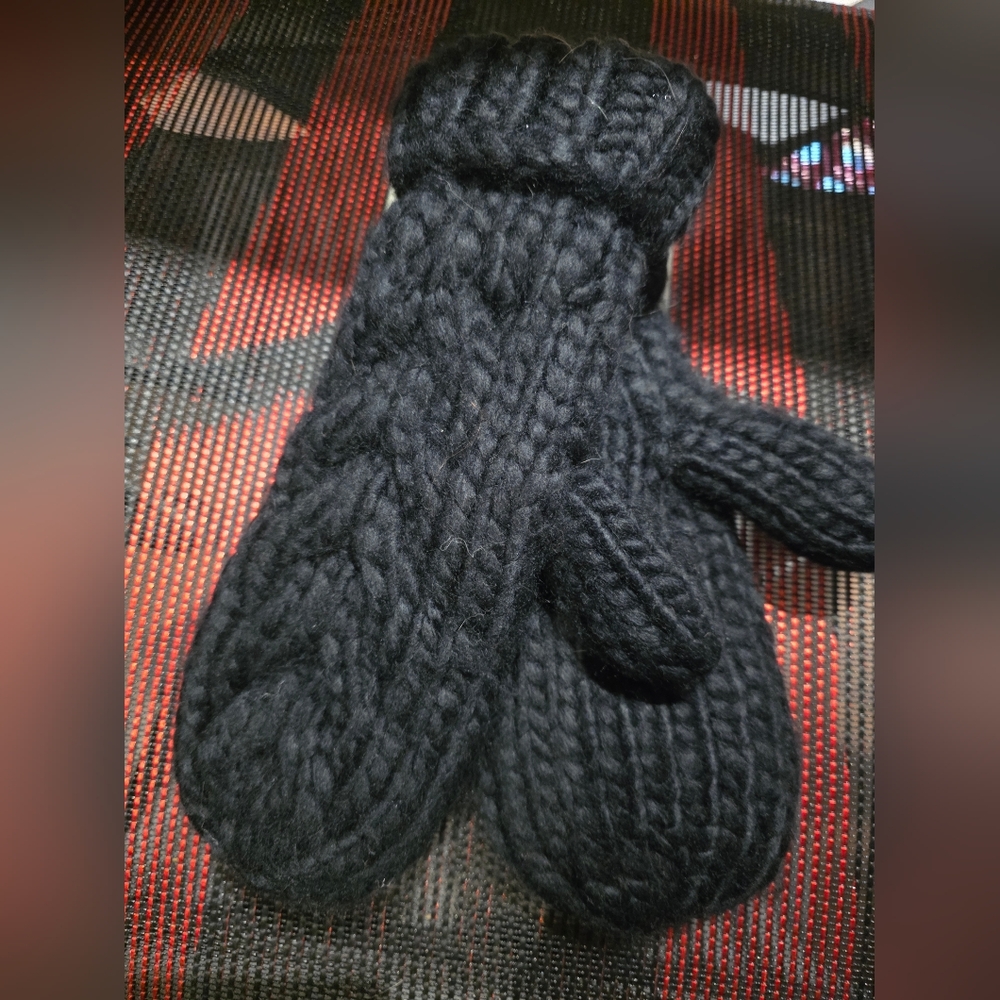 ROXY black Knit Mittens